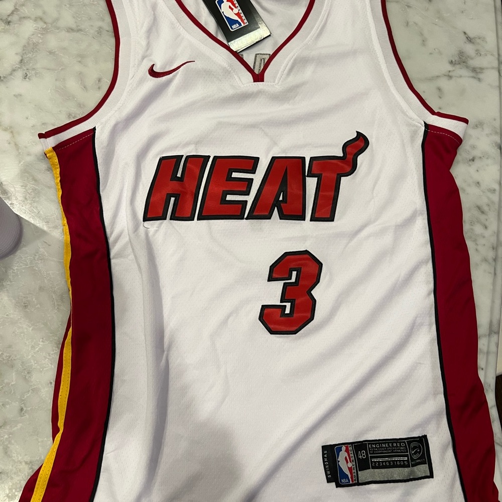 Miami Heat Dwayne Wade Mens Jersey